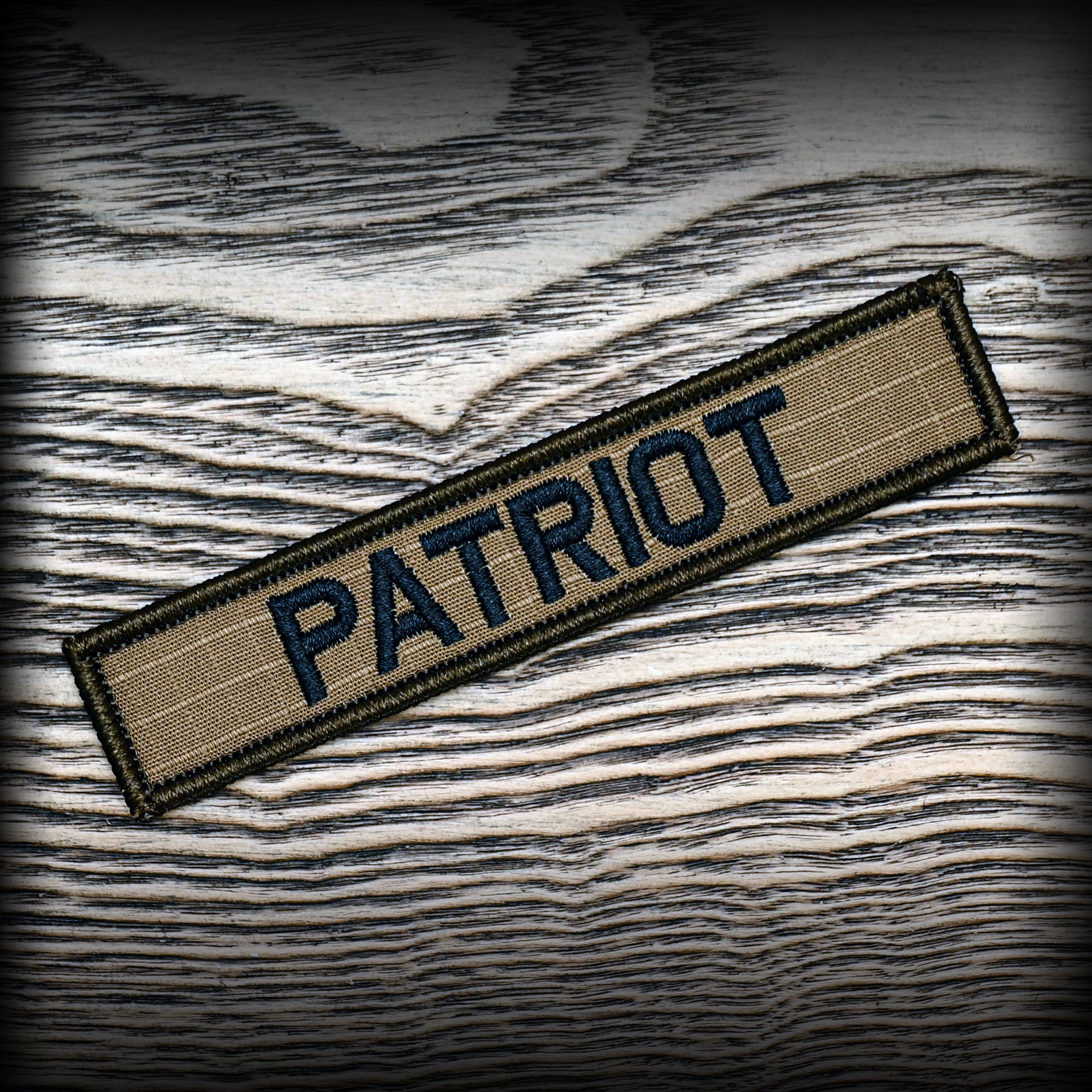 Confezione da 2 adesivi riflettenti a raggi infrarossi Don't Tread On Me Snake Patch – Milltary Tactical ricamati Morale Badages Appliques – Patch di fissaggio con gancio e anello (nero Confezione da 2 adesivi riflettenti a raggi infrarossi Don't Tread On Me Snake Patch – Milltary Tactical ricamati Morale Badages Appliques – Patch di fissaggio con gancio e anello (nero