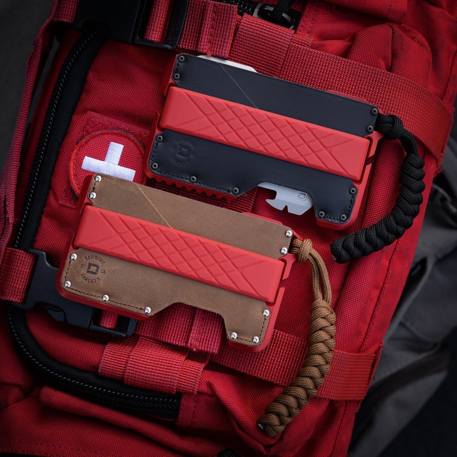 D01 Dapper™ Wallet - Special Edition - Red Line