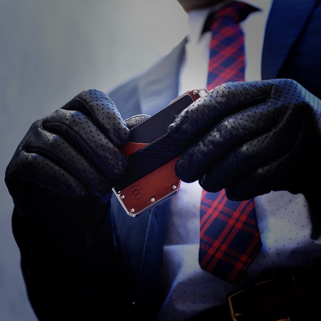 D02 DAPPER™ WALLET