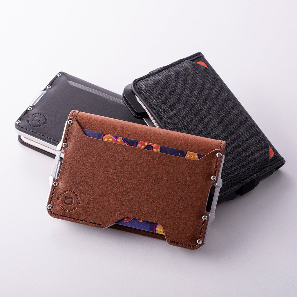 D03 Dapper Bifold Wallet