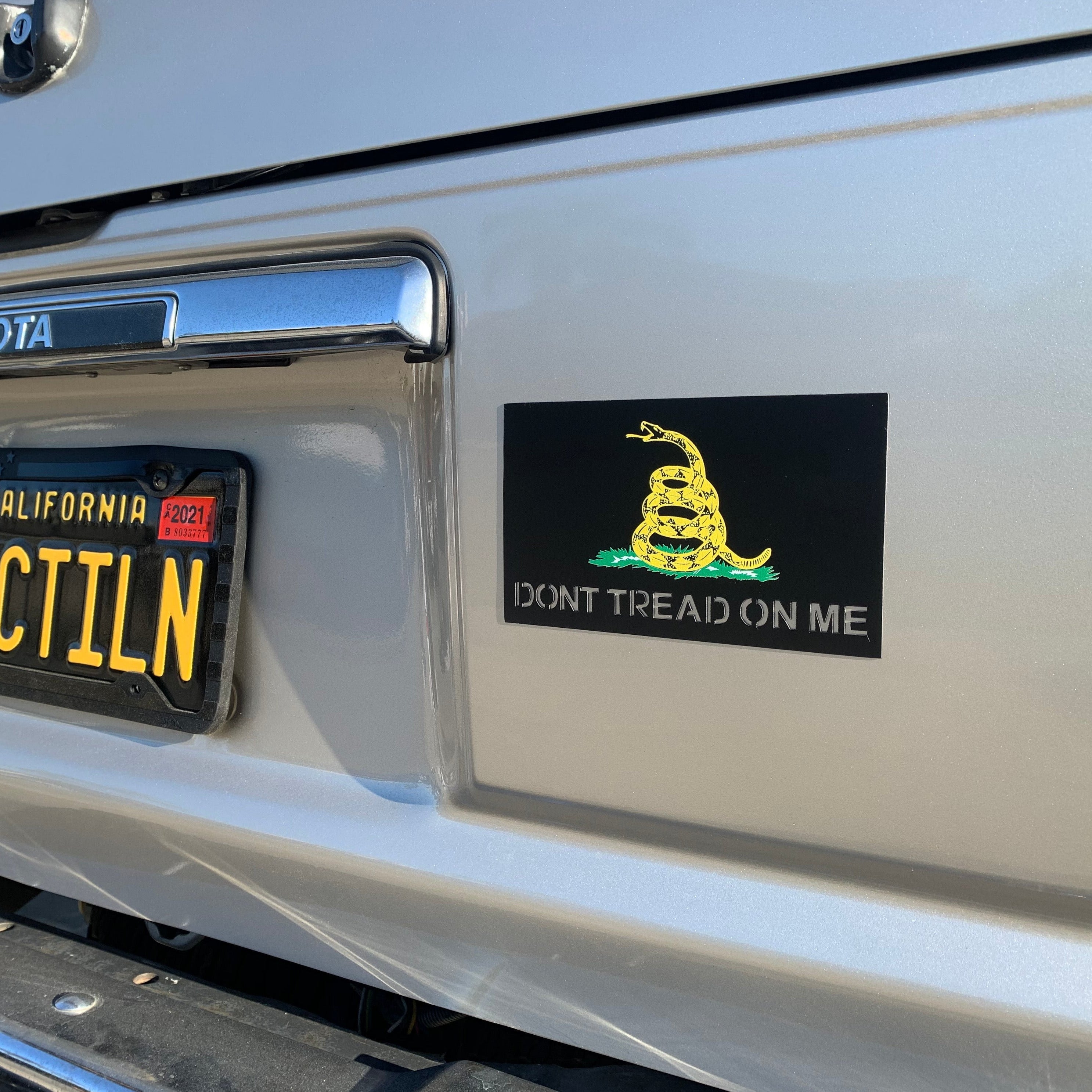 Gadsden Flag Magnet - “Don’t Tread On Me”