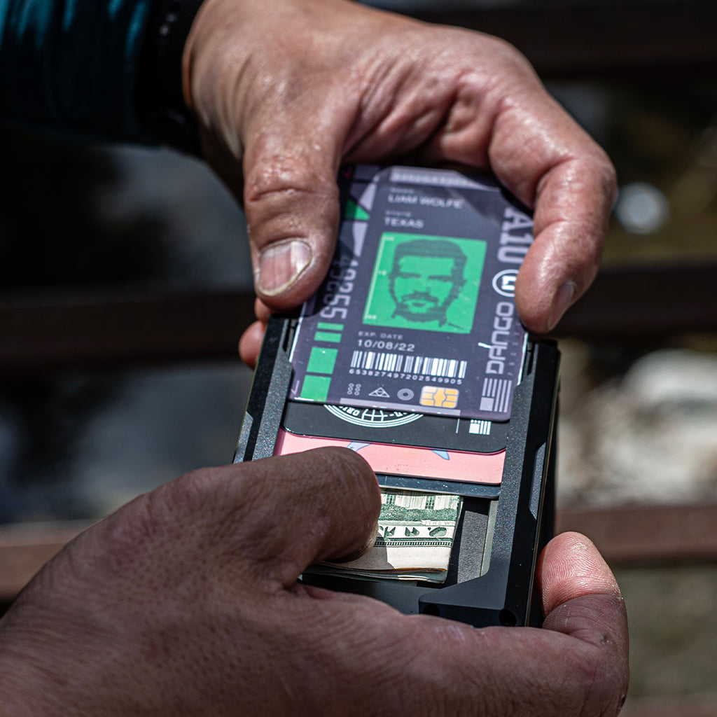 M1 Lite - Bifold Wallet