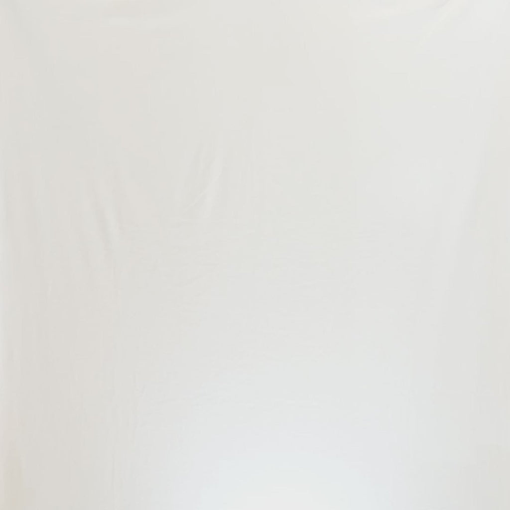 Woman Defined V-Neck Shirt