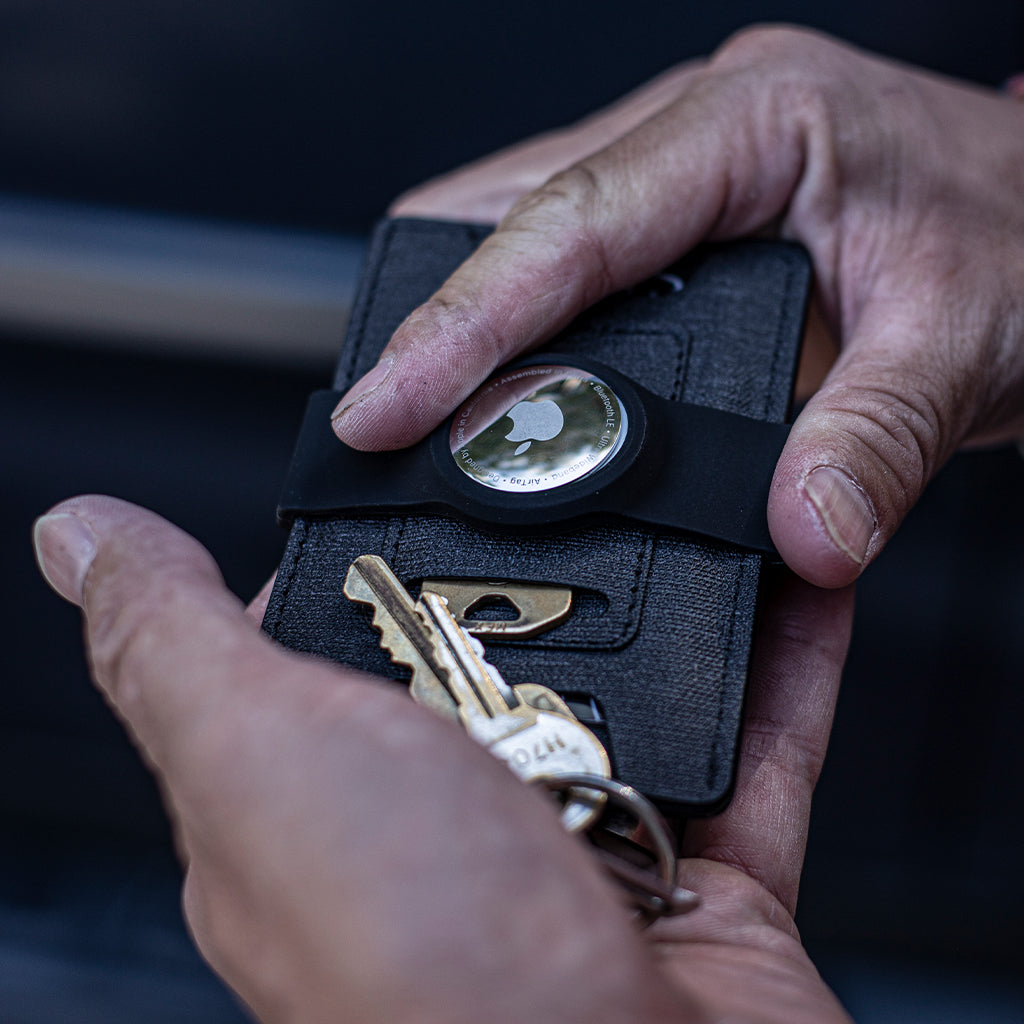 S1 AirTag Wallet